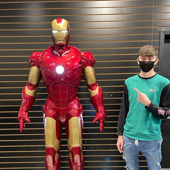 Meet your Posher, Nicholas sean - Picture 1 of 1